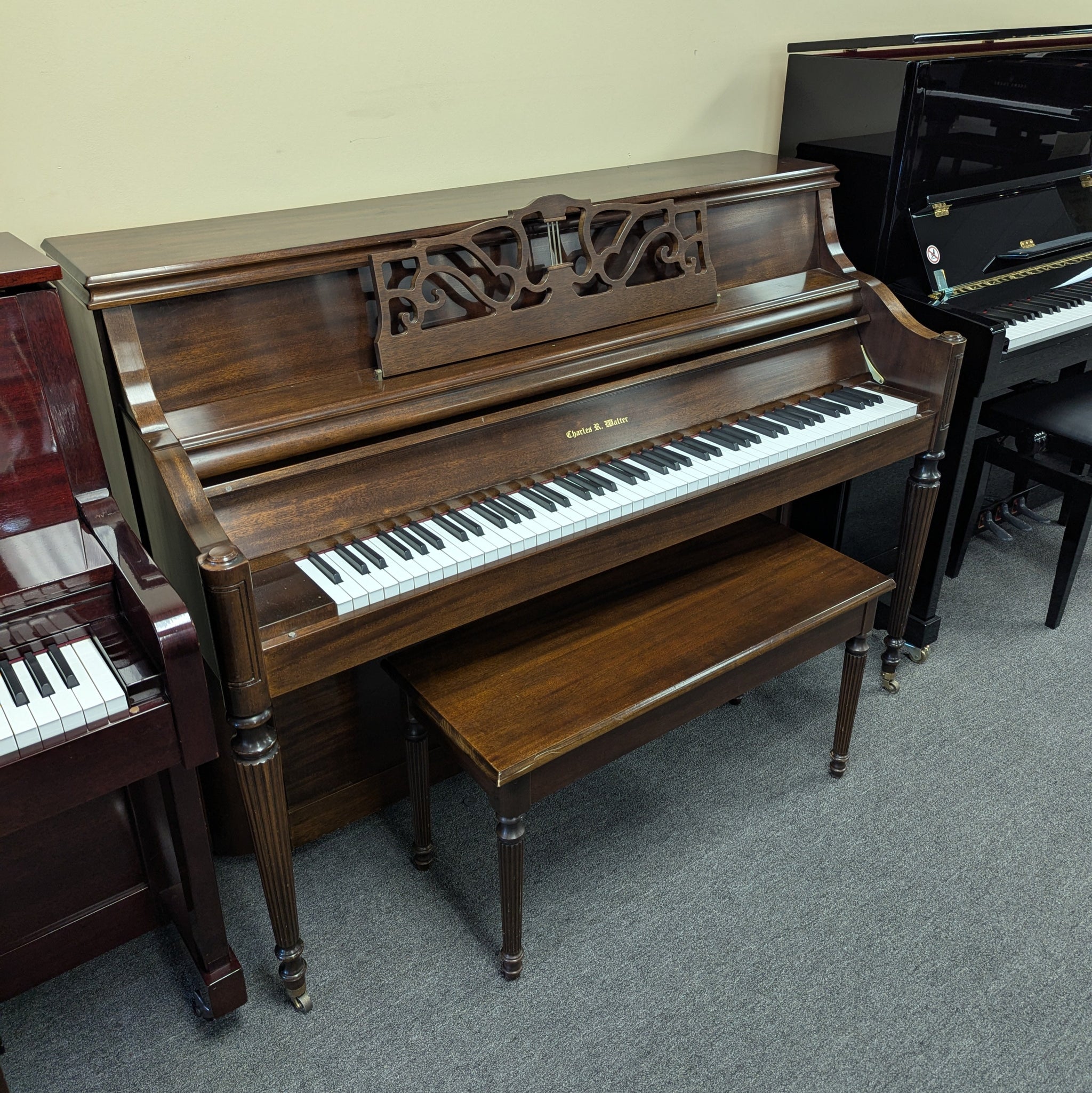 Charles Walter 1520 Traditional (43")