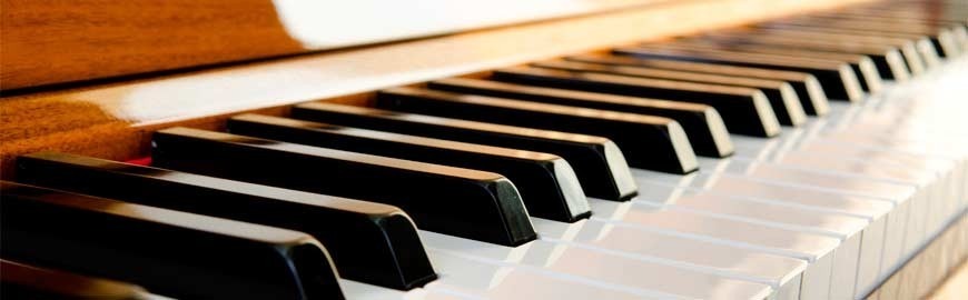 Acoustic piano keyboard detail for technical piano preparation